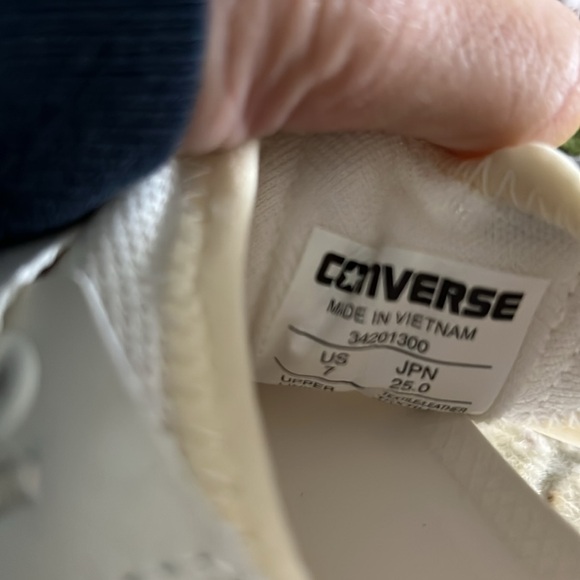 Converse Camping Supply White Adjustable Hiking Walking Sandals Size 7 Excellent